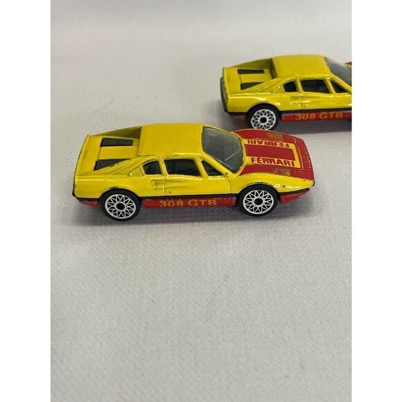 Matchbox Vintage Lot Ferrari 308 GTR and 1979 Chevrolet Corvette - Picture 2 of 9